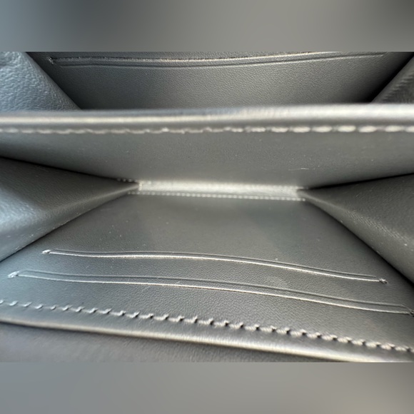 Louis Vuitton Monogram Mirror Zippy Coin Purse Silver - Picture 8 of 9